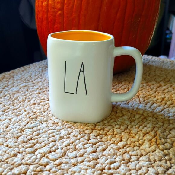 Rae Dunn Dual Sided LA California Palm Tree Los Angeles Ceramic Coffee mug - Picture 1 of 3